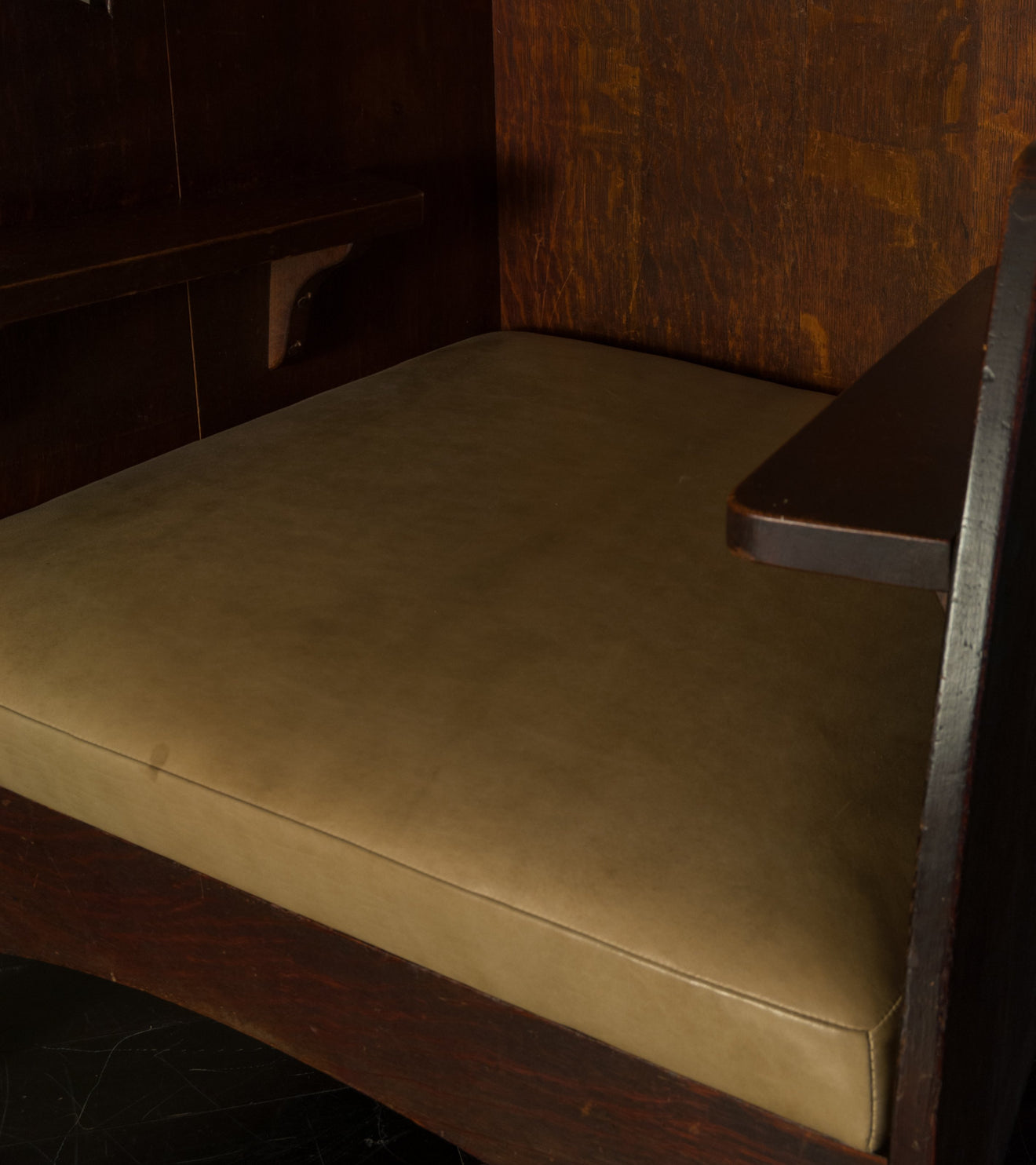 Charles Limbart Pub Chair