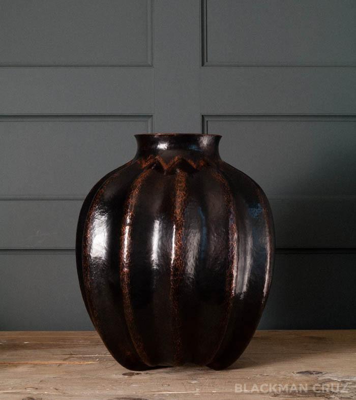 Copper Vase Pod
