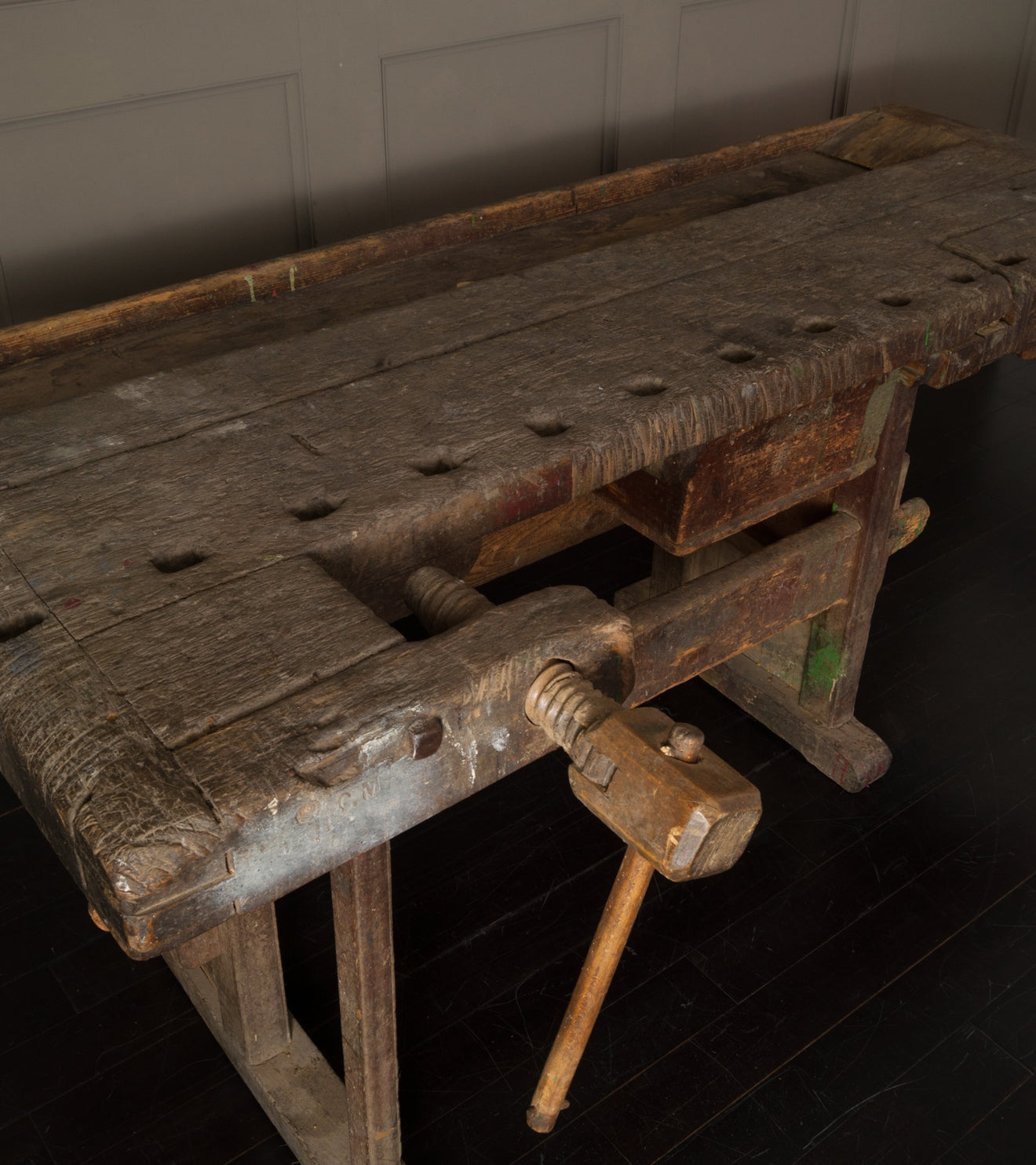 Massive Worktable / Console