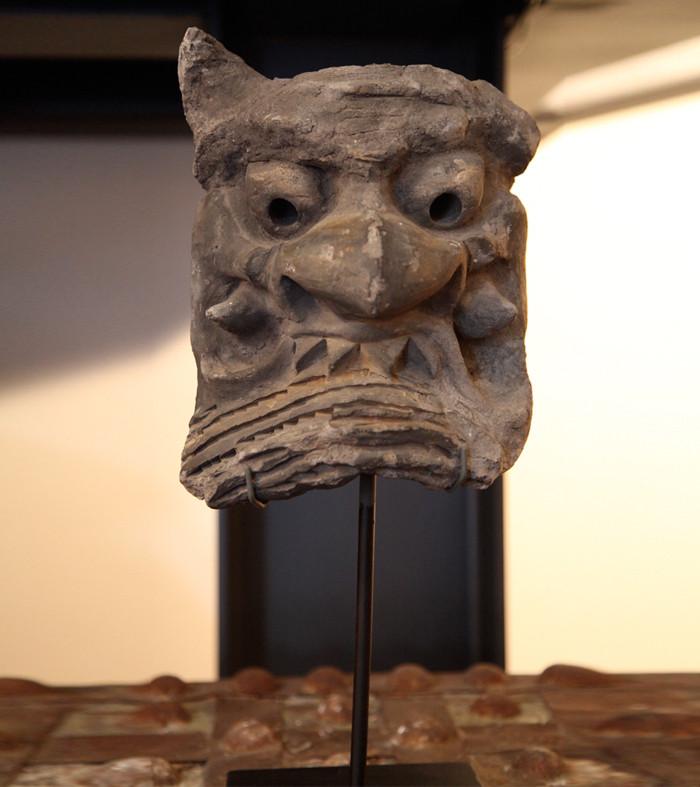 Mounted Rooftile Devil Guardian