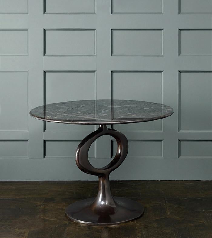 Op Round Table, Bronze