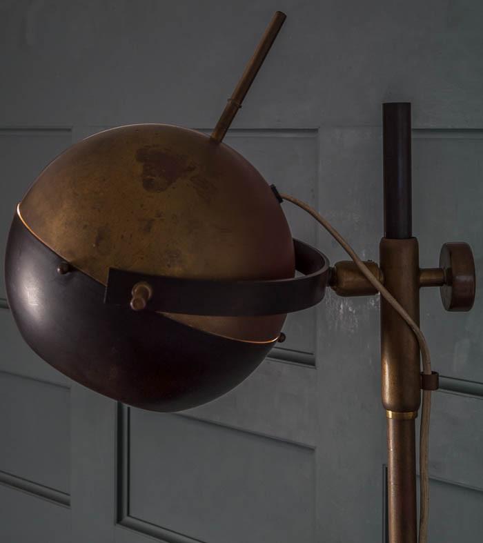 Oscar Torlasco floor Lamp