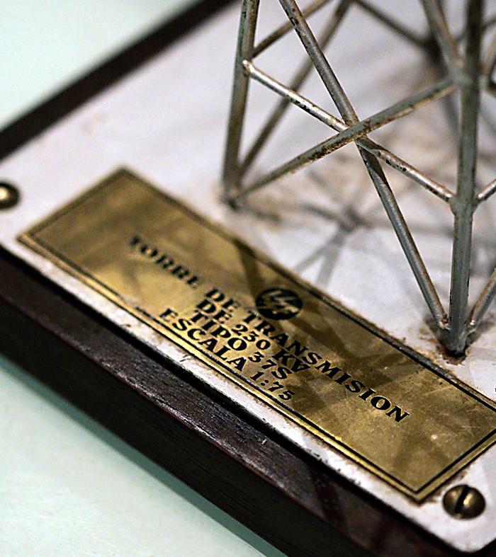 Transmission Maquette Base Table Lamp